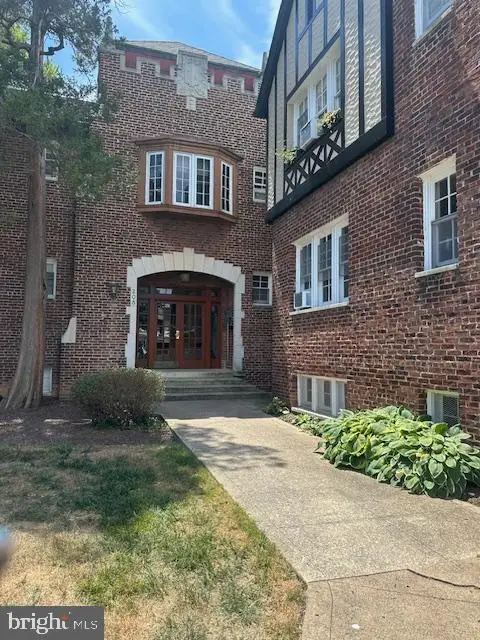 208 Farragut St Nw #204, Washington, DC 20011 - #2