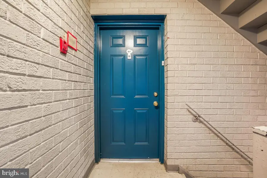 1713 Gainesville St Se #101, Washington, DC 20020 - #2