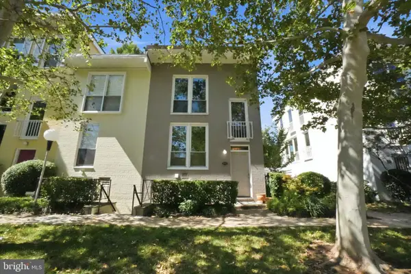 277 G St Sw #142, WASHINGTON, DC 20024