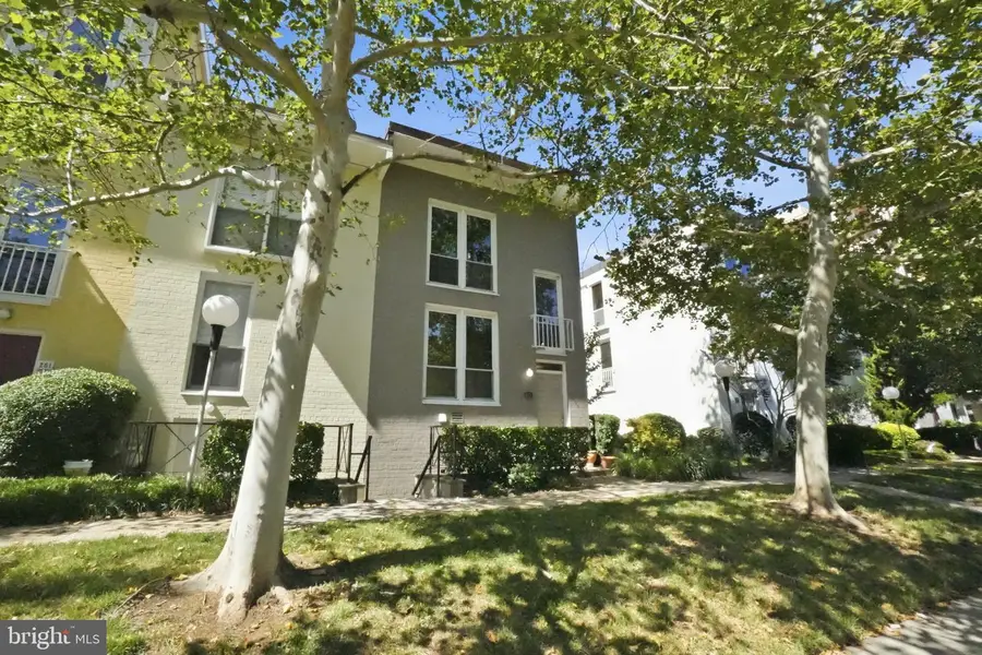 277 G St Sw #142, Washington, DC 20024 - #2