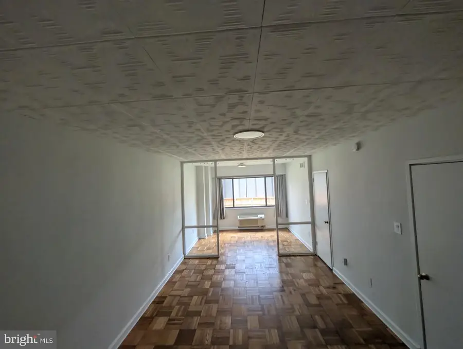 2141 I St Nw #210, Washington, DC 20037 - #2