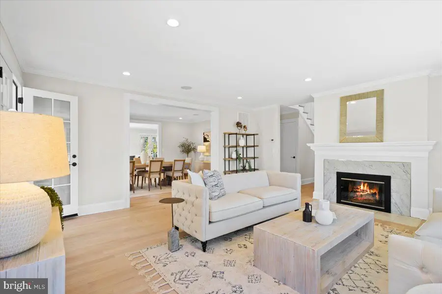3213 Foxhall Rd Nw, Washington, DC 20016 - #3