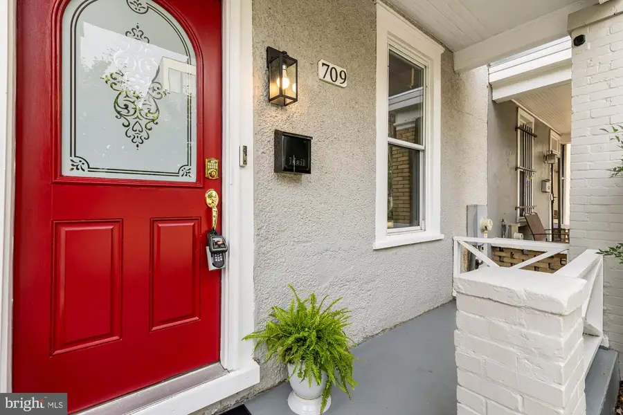 709 16th St Ne, Washington, DC 20002 - #3
