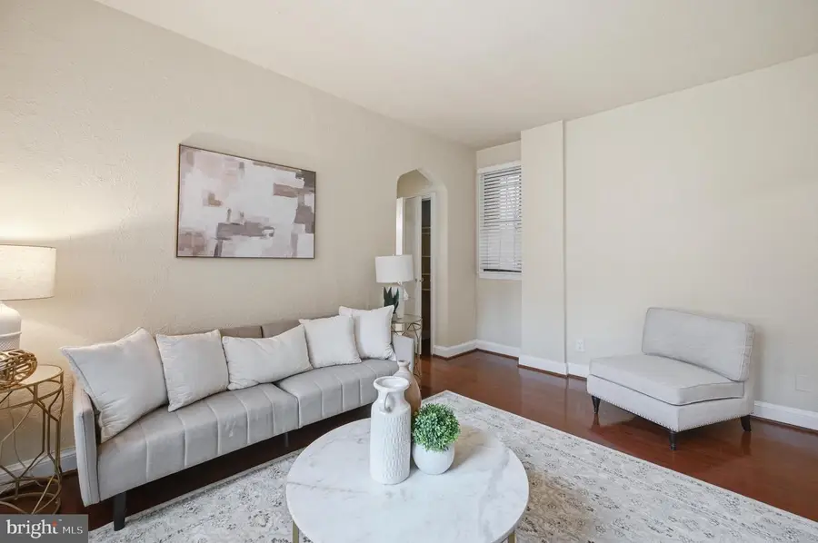 1010 25th St Nw #109, Washington, DC 20037 - #2