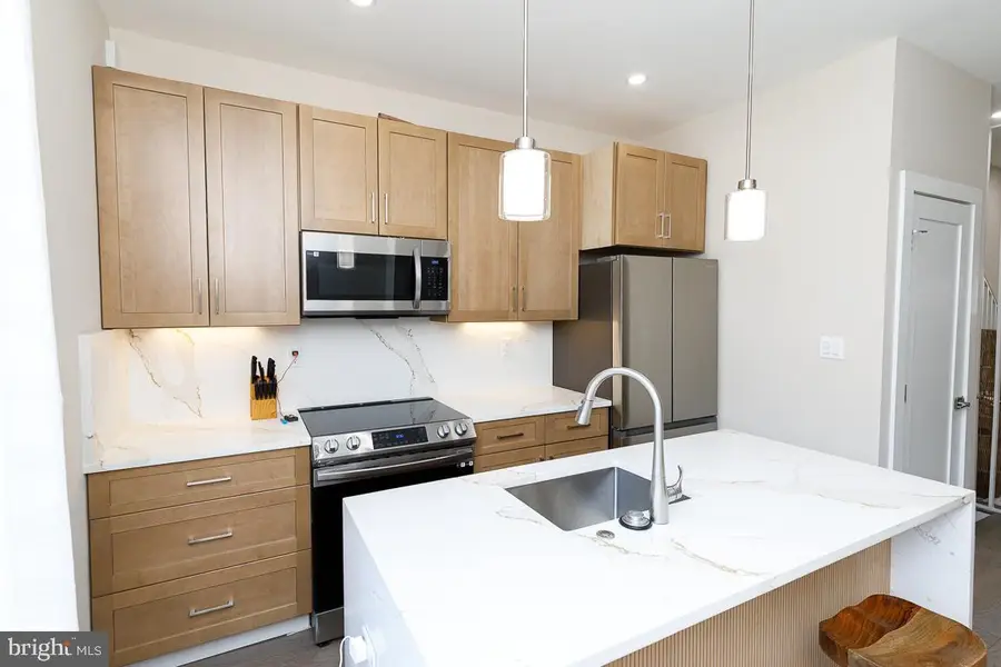 336 Oakdale Pl Nw, Washington, DC 20001 - #3