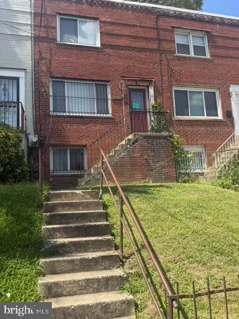 2305 16th St Se, Washington, DC 20020 - #1