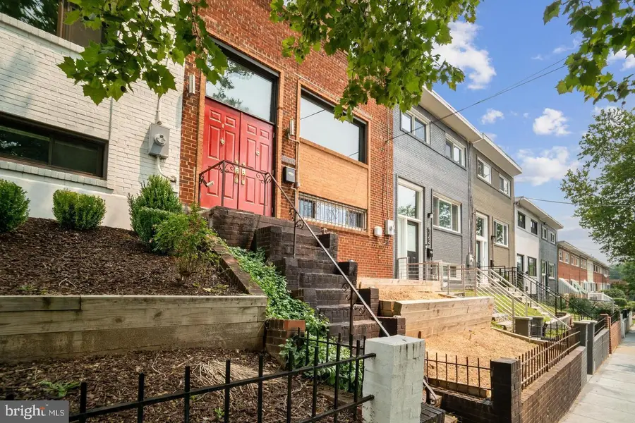 1360 W St Ne, Washington, DC 20018 - #2