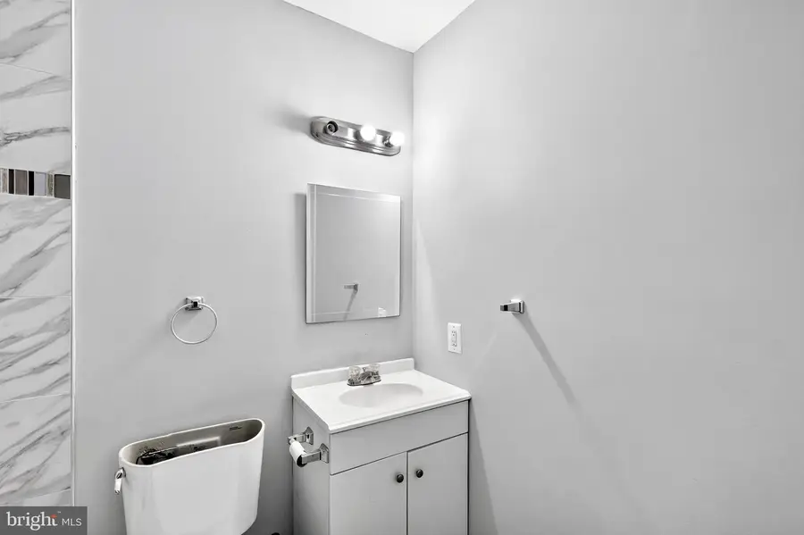 109 Wayne Pl Se, Washington, DC 20032 - #3