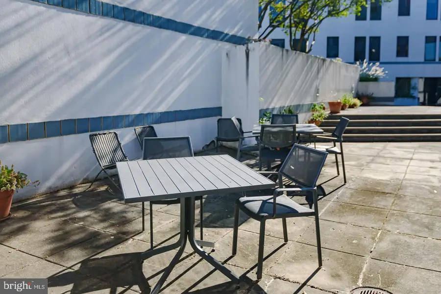 649 C St Se #205, Washington, DC 20003 - #3