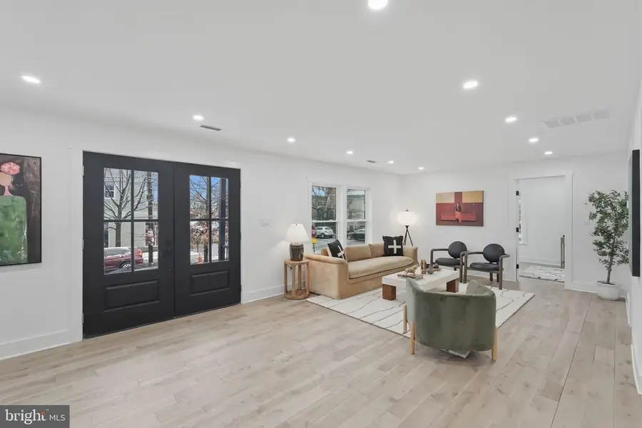 1355 Longfellow St Nw, Washington, DC 20011 - #2