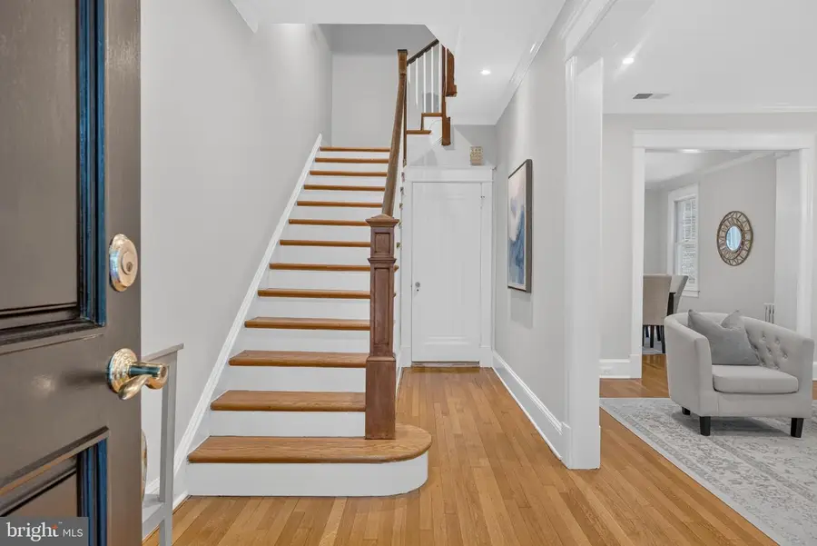 3718 Jenifer St Nw, Washington, DC 20015 - #3