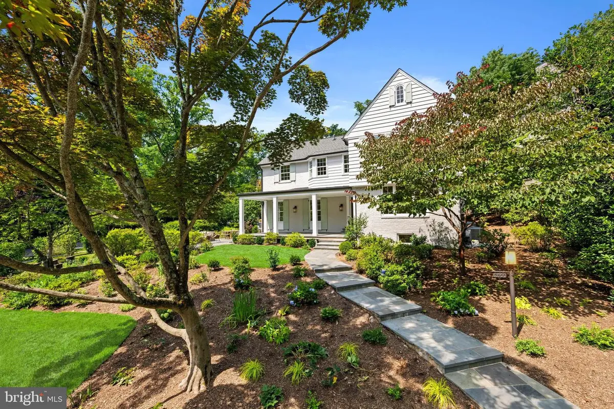 2900 Glover Dr Nw, Washington, DC 20016 - #1