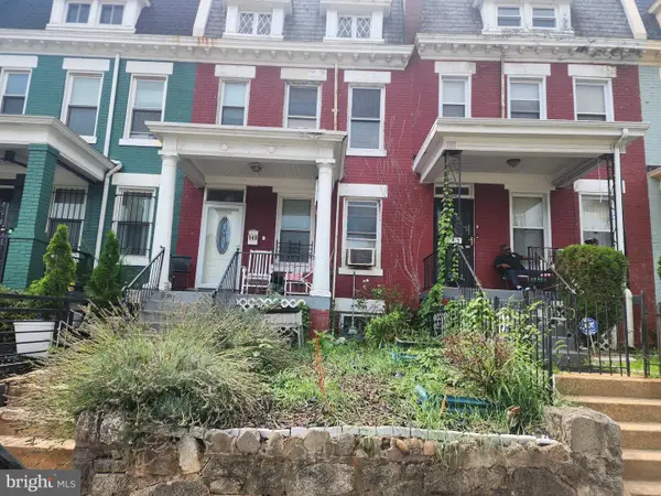149 V St Ne, WASHINGTON, DC 20002