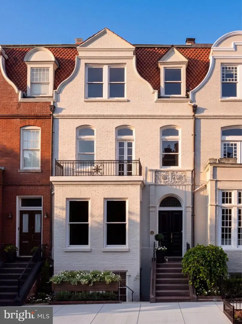 2017 Hillyer Pl Nw, Washington, DC 20009 - #1