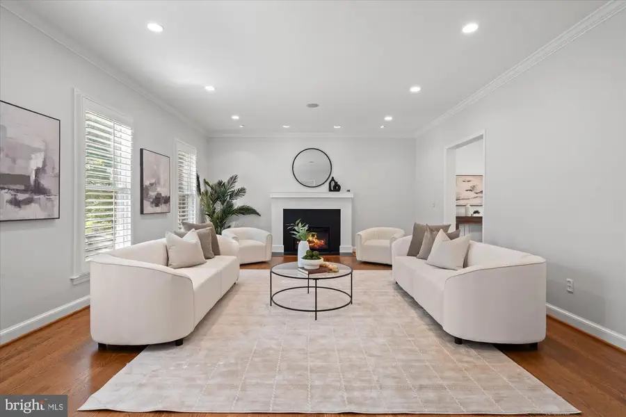 5111 Yuma Pl Nw, Washington, DC 20016 - #2