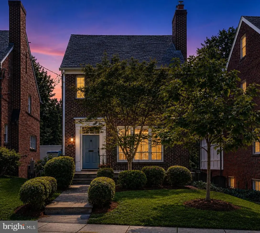 4412 Butterworth Pl Nw, Washington, DC 20016 - #1