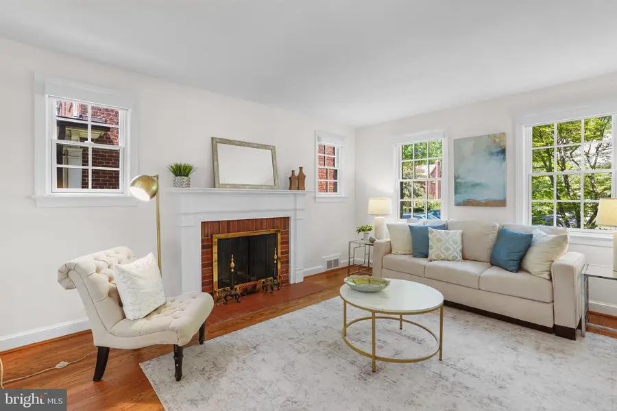 4412 Butterworth Pl Nw, Washington, DC 20016 - #3