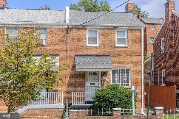720 Burns St Se, WASHINGTON, DC 20019