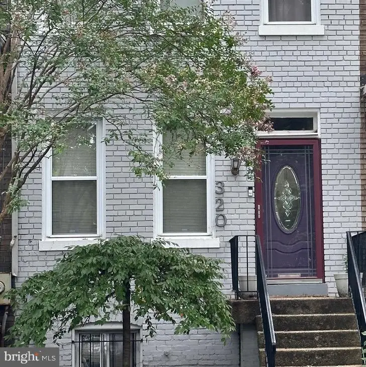 320 Shepherd St Nw, Washington, DC 20011 - #1