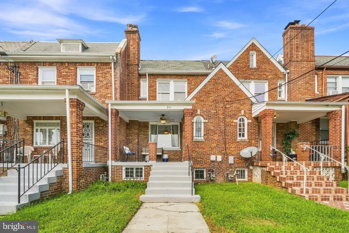 241 Ingraham St Nw, Washington, DC 20011 - #1