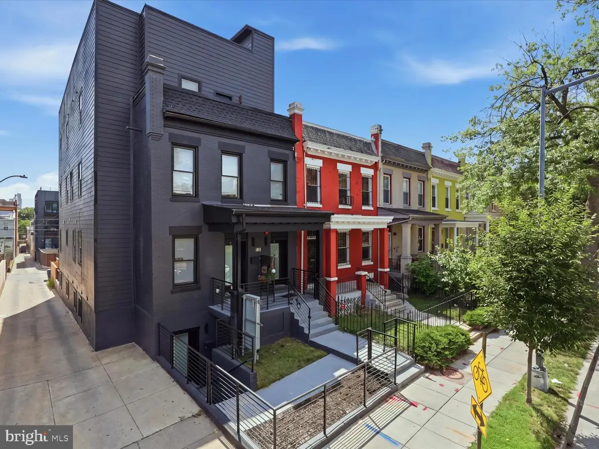 616 Kenyon St Nw, Washington, DC 20010 - #1
