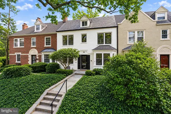 3306 Cathedral Ave Nw, WASHINGTON, DC 20008
