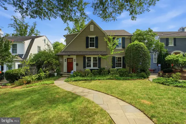 4414 Lowell St Nw, WASHINGTON, DC 20016
