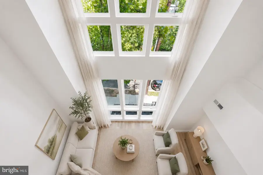 2105 M St Ne #7, Washington, DC 20002 - #3