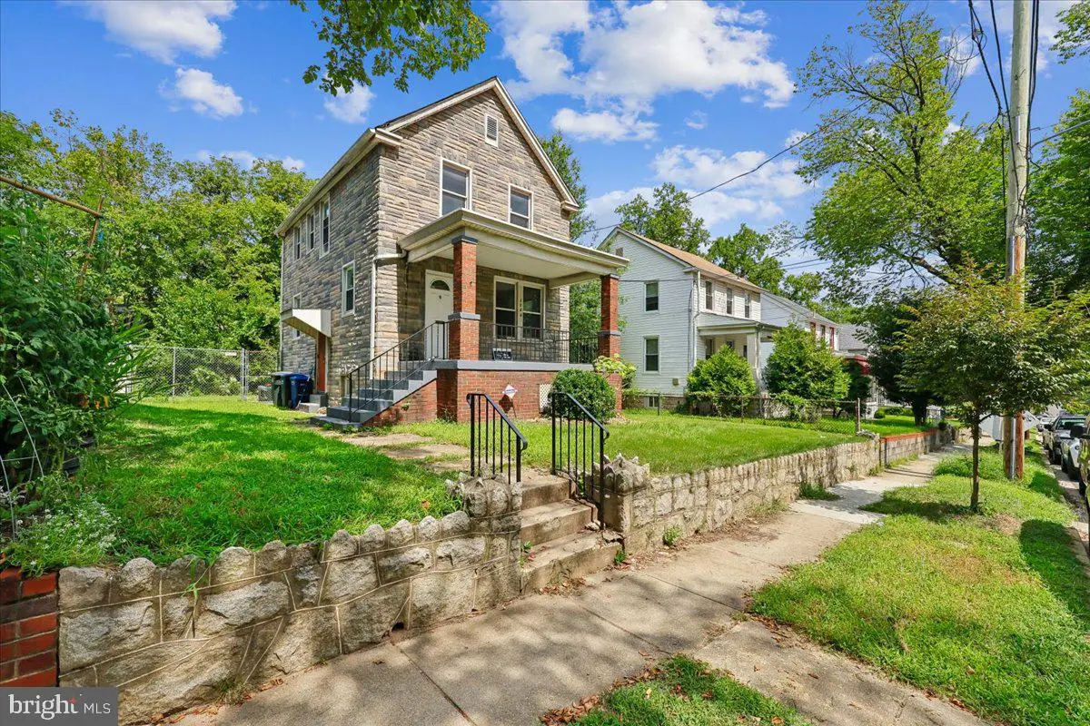 3044 Monroe St Ne, Washington, DC 20018 - #1