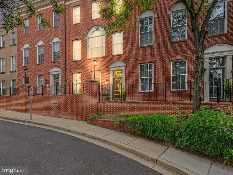 1906 Kalorama Rd Nw #47, Washington, DC 20009 - #2