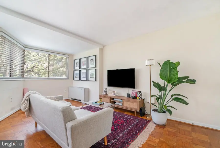 922 24th St Nw #419, Washington, DC 20037 - #2
