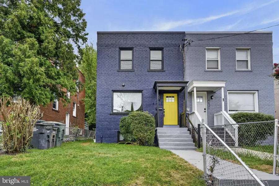 4623 Hillside Rd Se, Washington, DC 20019 - #2