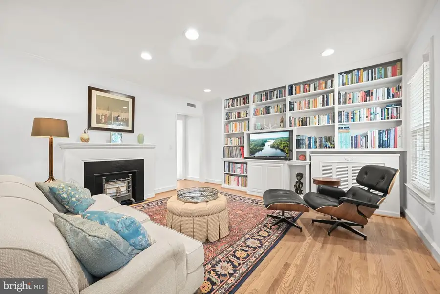 3620 T St Nw, Washington, DC 20007 - #3