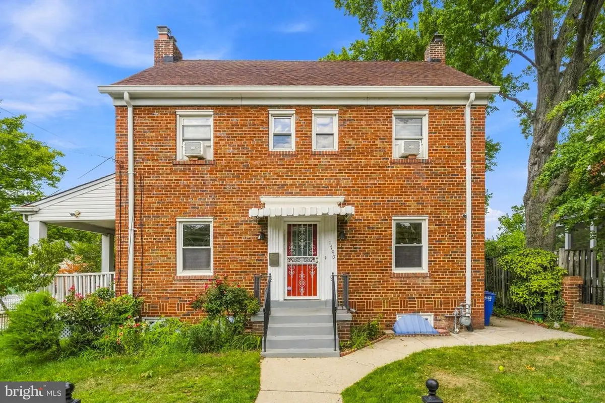 1700 Douglas St Ne, Washington, DC 20018 - #1