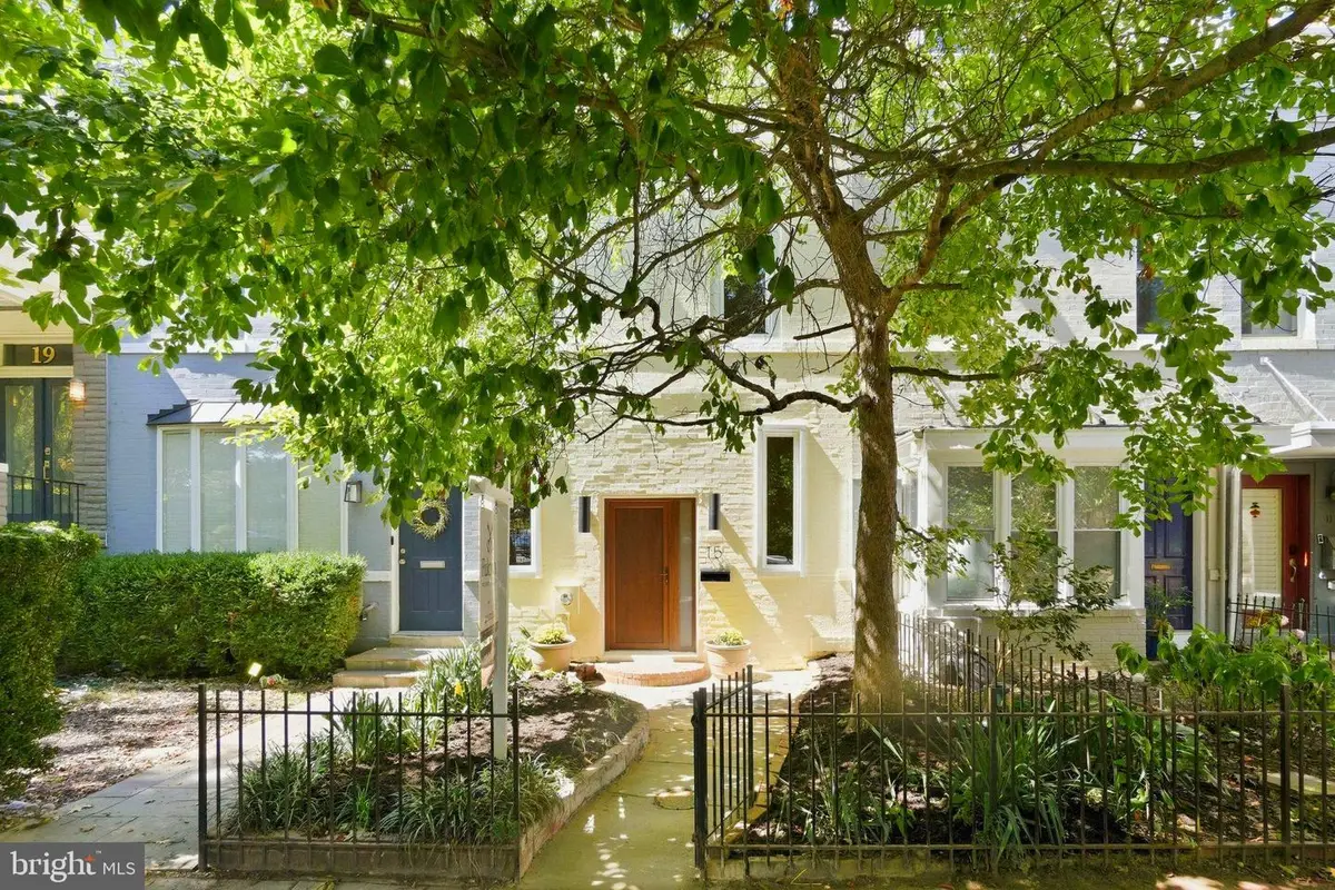 15 15th St Se, Washington, DC 20003 - #1