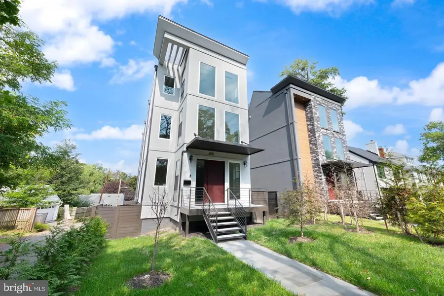 6116 30th St Nw, Washington, DC 20015 - #2