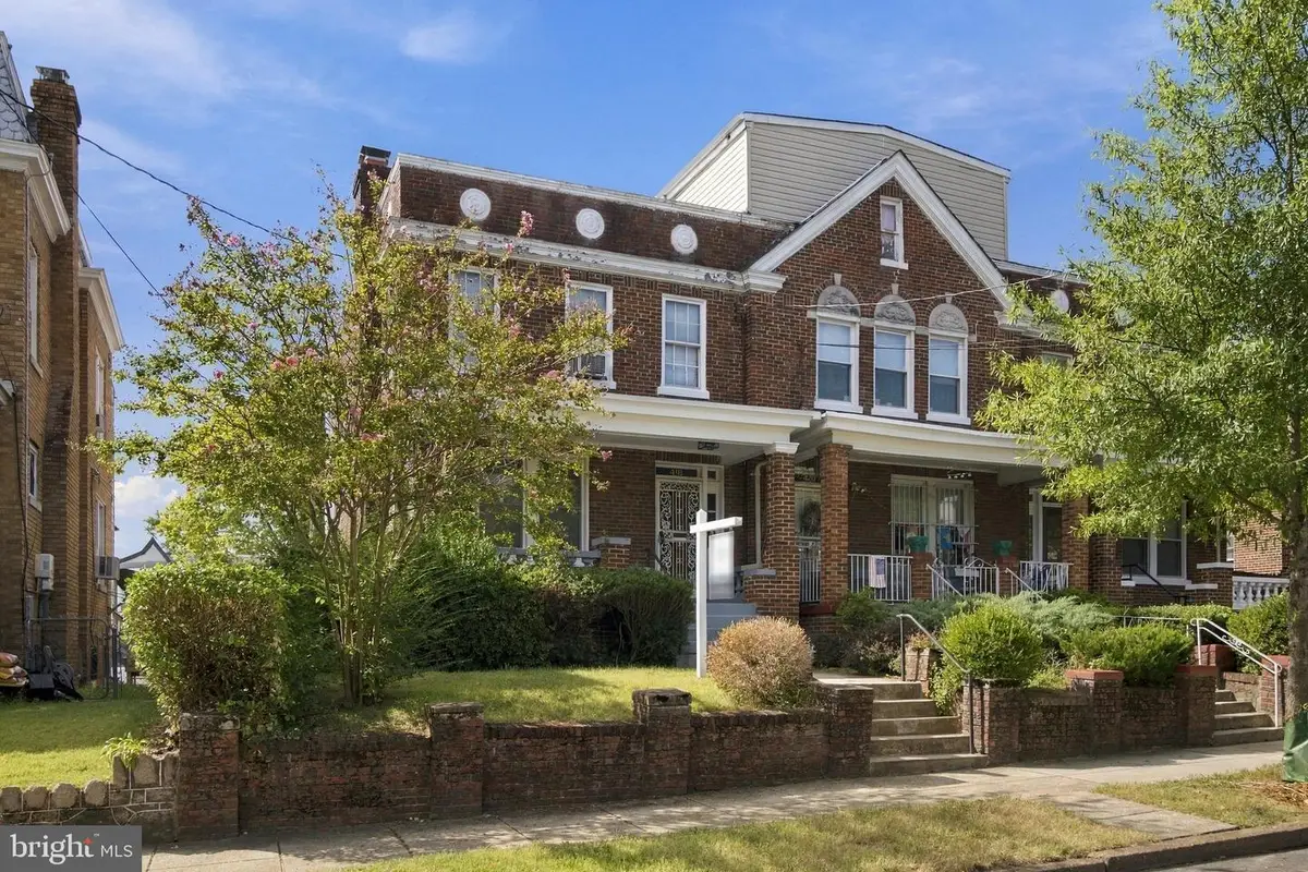 418 Nicholson St Nw, Washington, DC 20011 - #1