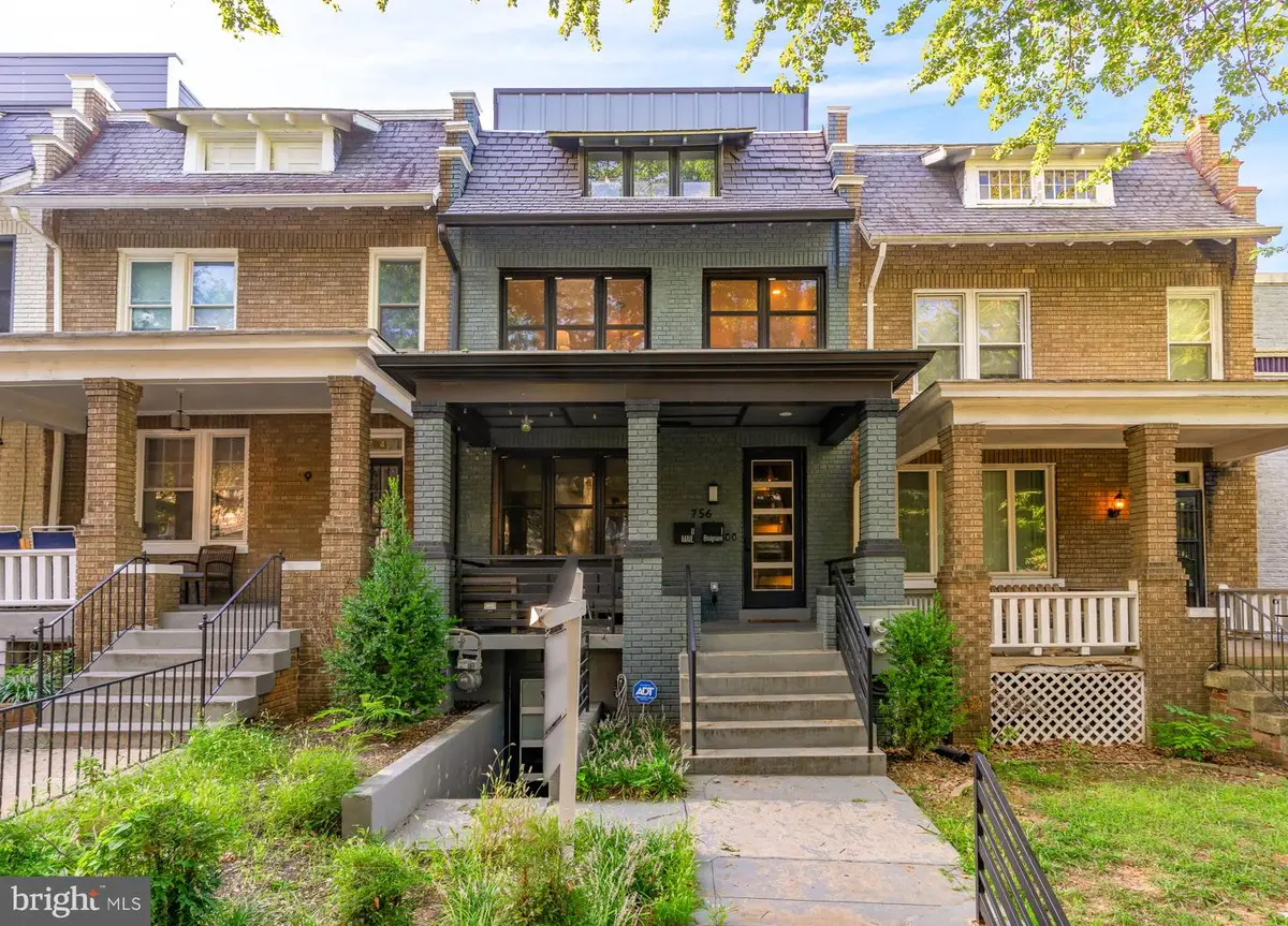 756 Princeton Pl Nw #2, Washington, DC 20010 - #1