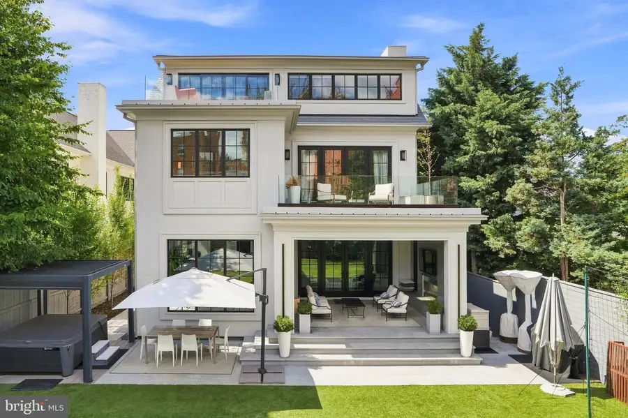 3119 38th St Nw, Washington, DC 20016 - #3