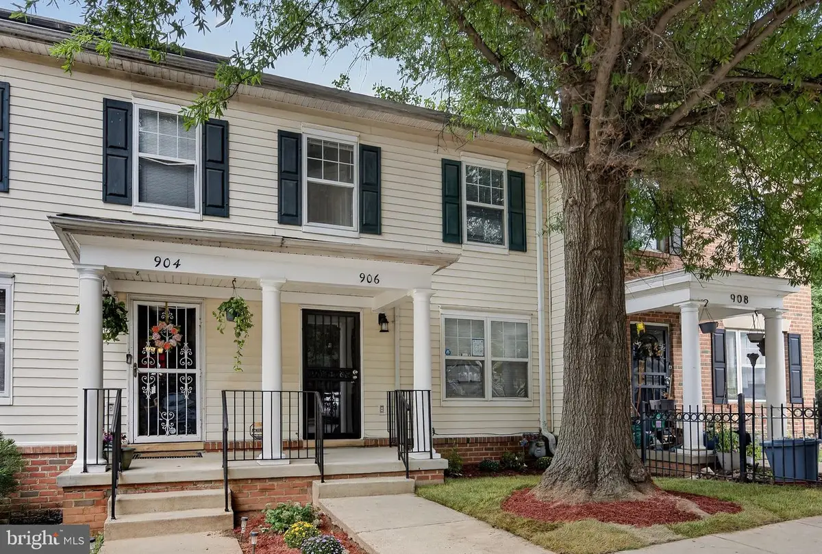 906 Blakney Ln Se, Washington, DC 20032 - #1