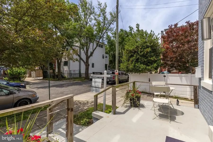 729 Roxboro Pl Nw, Washington, DC 20011 - #3