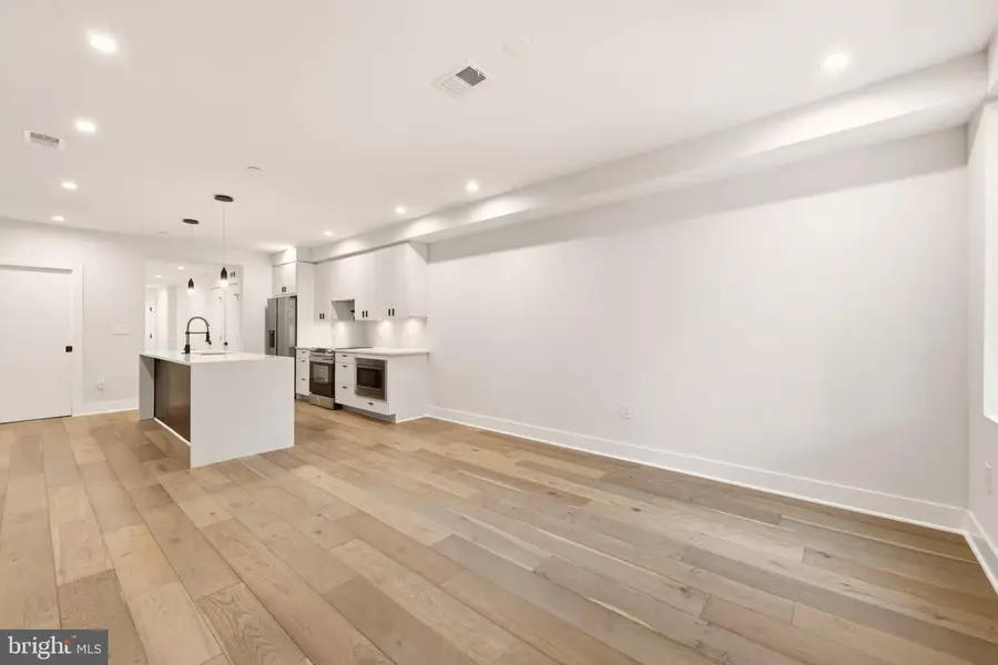 320 Webster St Nw #2, Washington, DC 20011 - #3