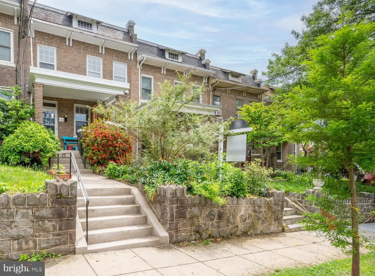 318 Varnum St Nw, Washington, DC 20011 - #1