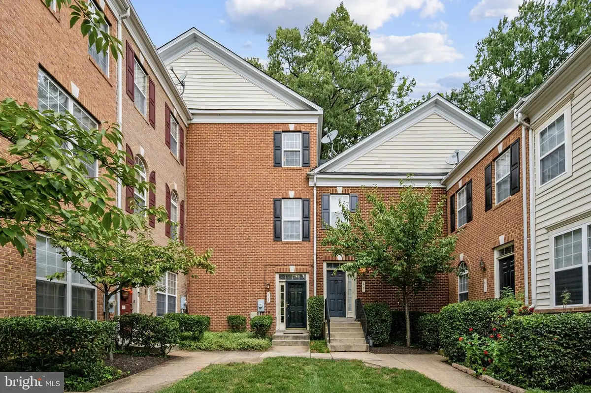71 Danbury St Sw, Washington, DC 20032 - #1