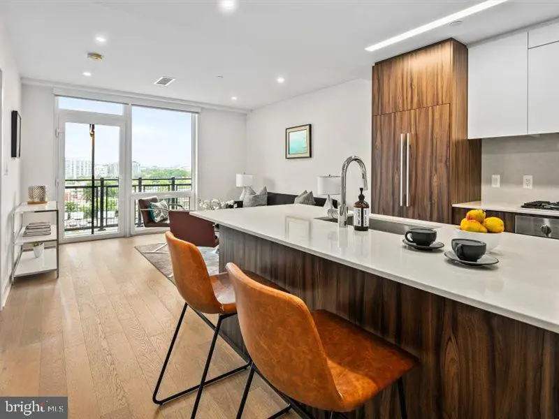 37 L St Se #706, Washington, DC 20003 - #3