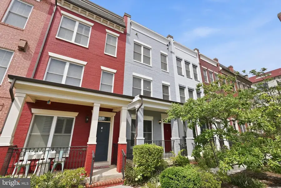 2881 Chancellor's Way Ne, Washington, DC 20017 - #2