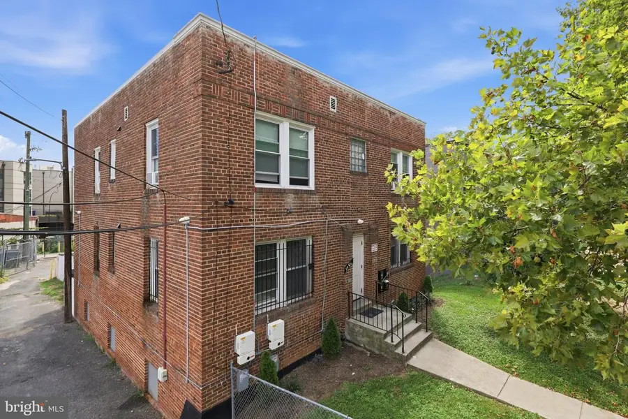 3956 Sw Martin Luther King Jr Ave Sw, Washington, DC 20032 - #2