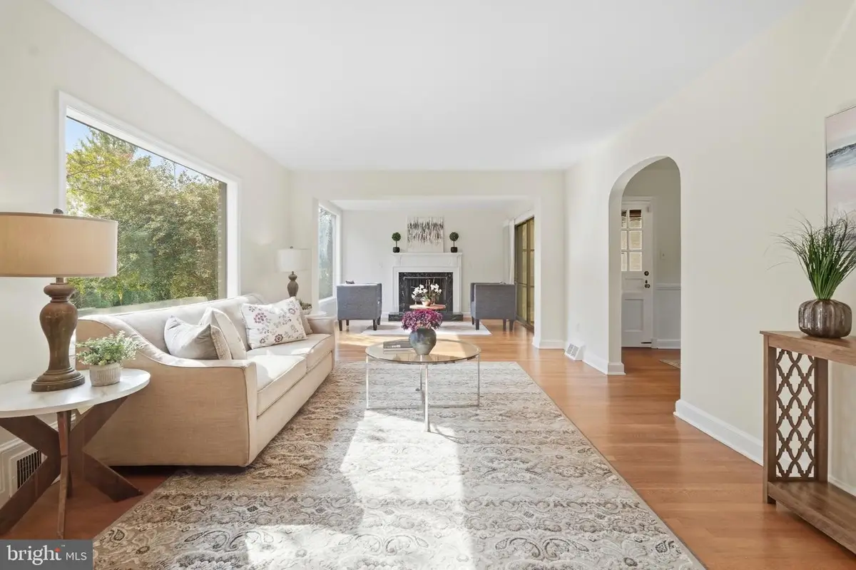 6912 Greenvale St Nw, Washington, DC 20015 - #1