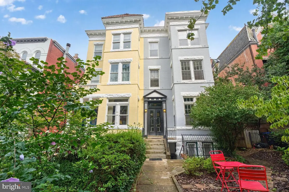 2007 Kalorama Rd Nw, Washington, DC 20009 - #1