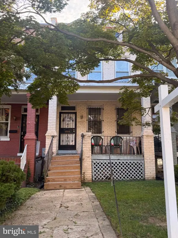 3927 13th St Nw, WASHINGTON, DC 20011